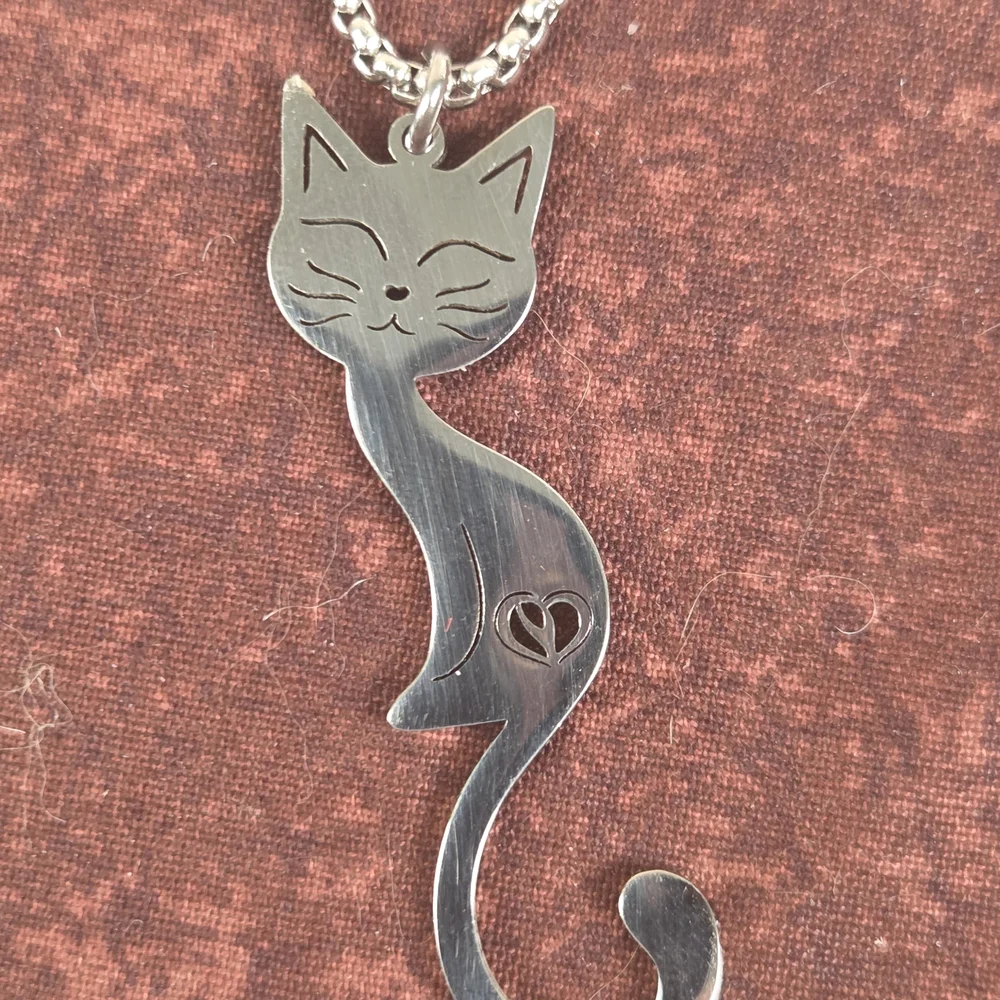 Silver Cat Pendant Necklace